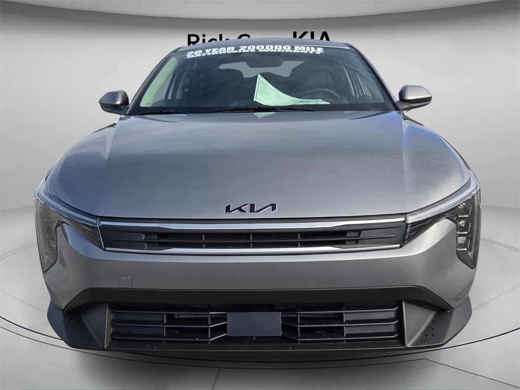 New 2025 Kia K4 LXS Sedan