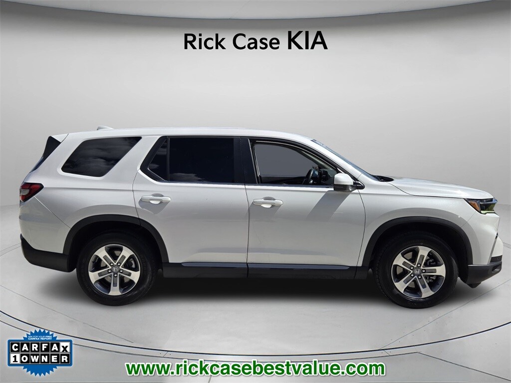 Used 2025 Honda Pilot EX-L SUV