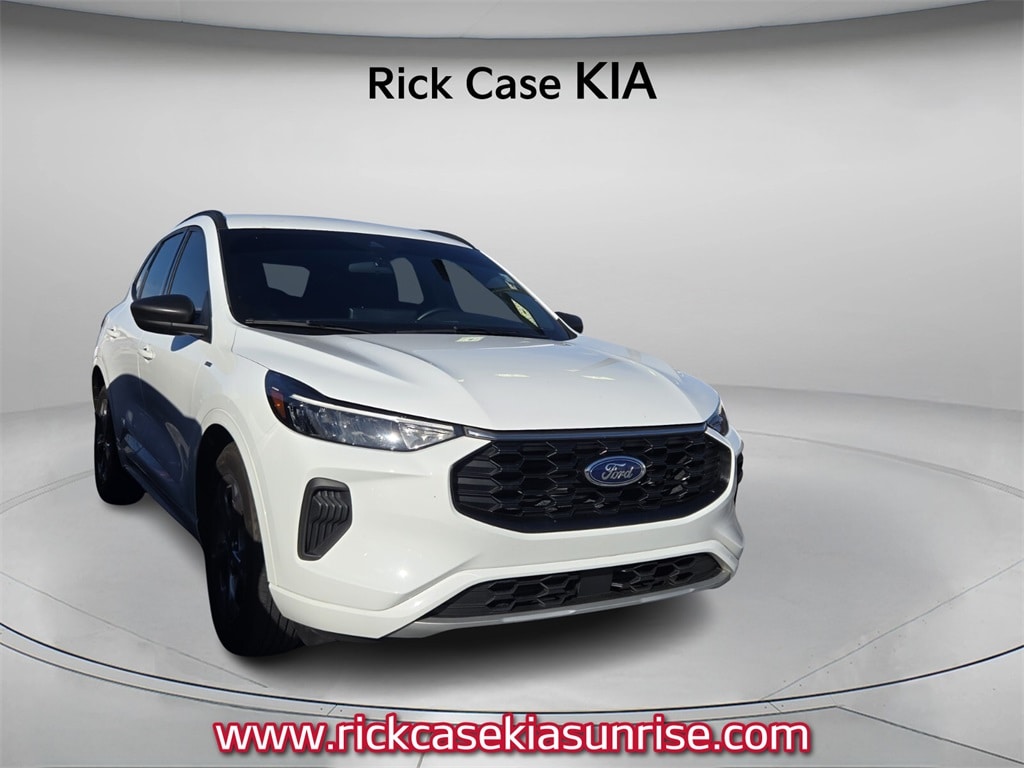 Used 2023 Ford Escape ST-Line SUV