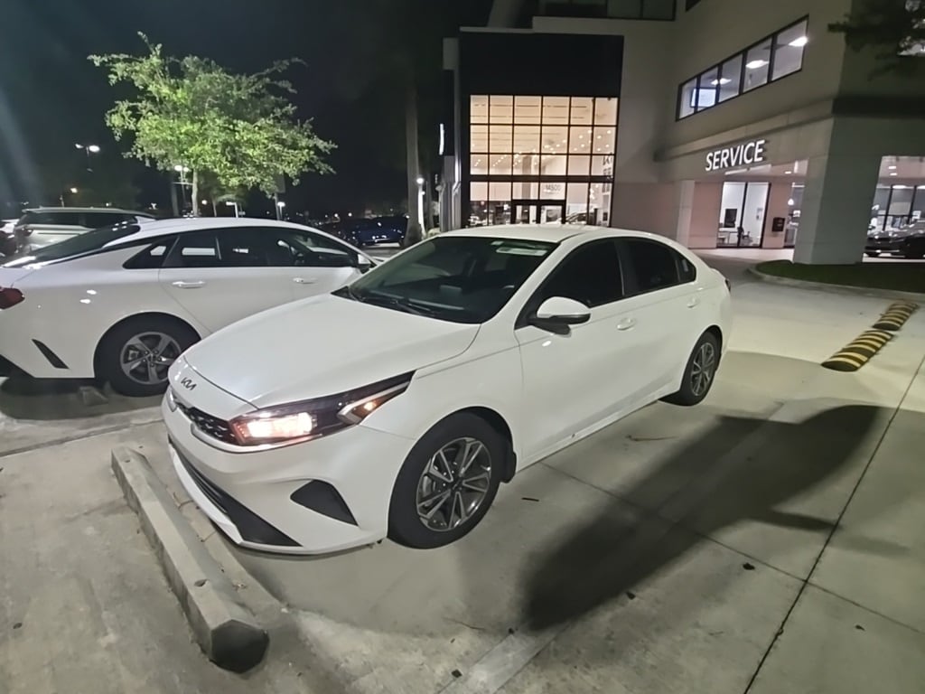 Used 2022 Kia FORTE LXS with VIN 3KPF24AD3NE431329 for sale in Sunrise, FL