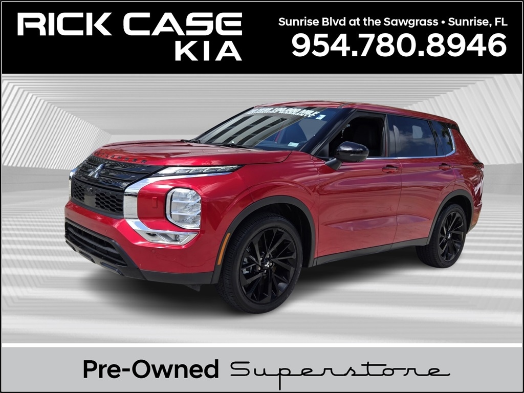 Used 2023 Mitsubishi Outlander SE Special Edition SUV