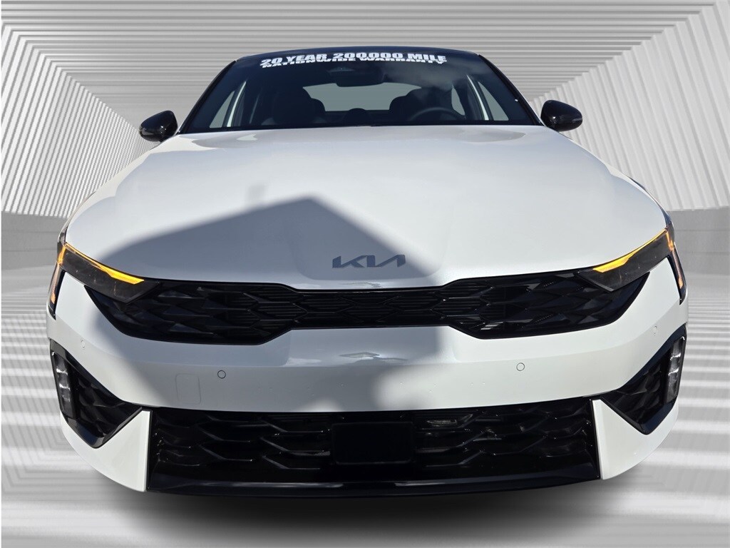 2026 Kia K5 GT-Line photo 2