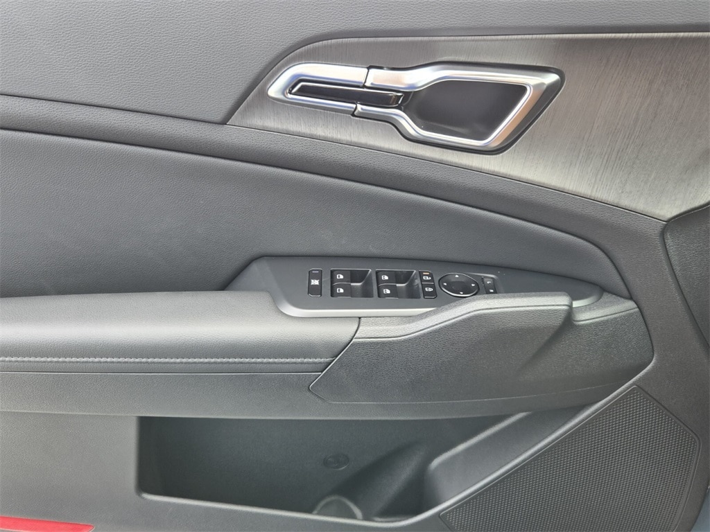 2026 Kia Sportage Hybrid X-Line photo 3