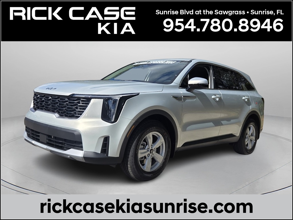 2026 Kia Sorento LX's photo