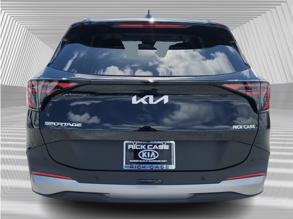 2026 Kia Sportage EX photo 4