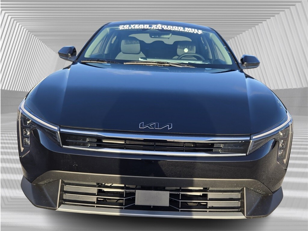 2025 Kia K4 EX photo 3