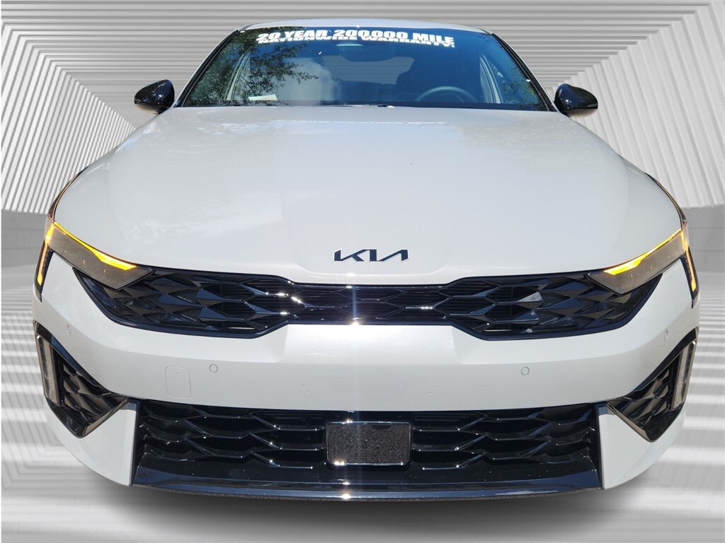 2026 Kia K5 GT-Line photo 3