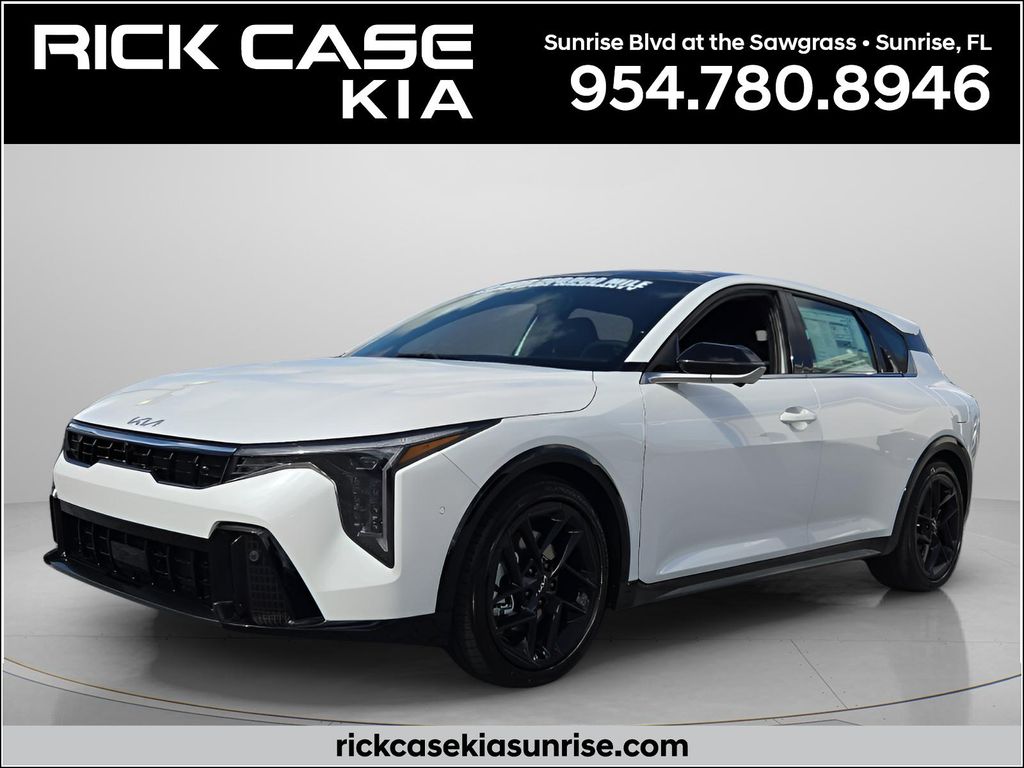 2026 Kia K4 GT-Line Turbo AT Hatchback's photo