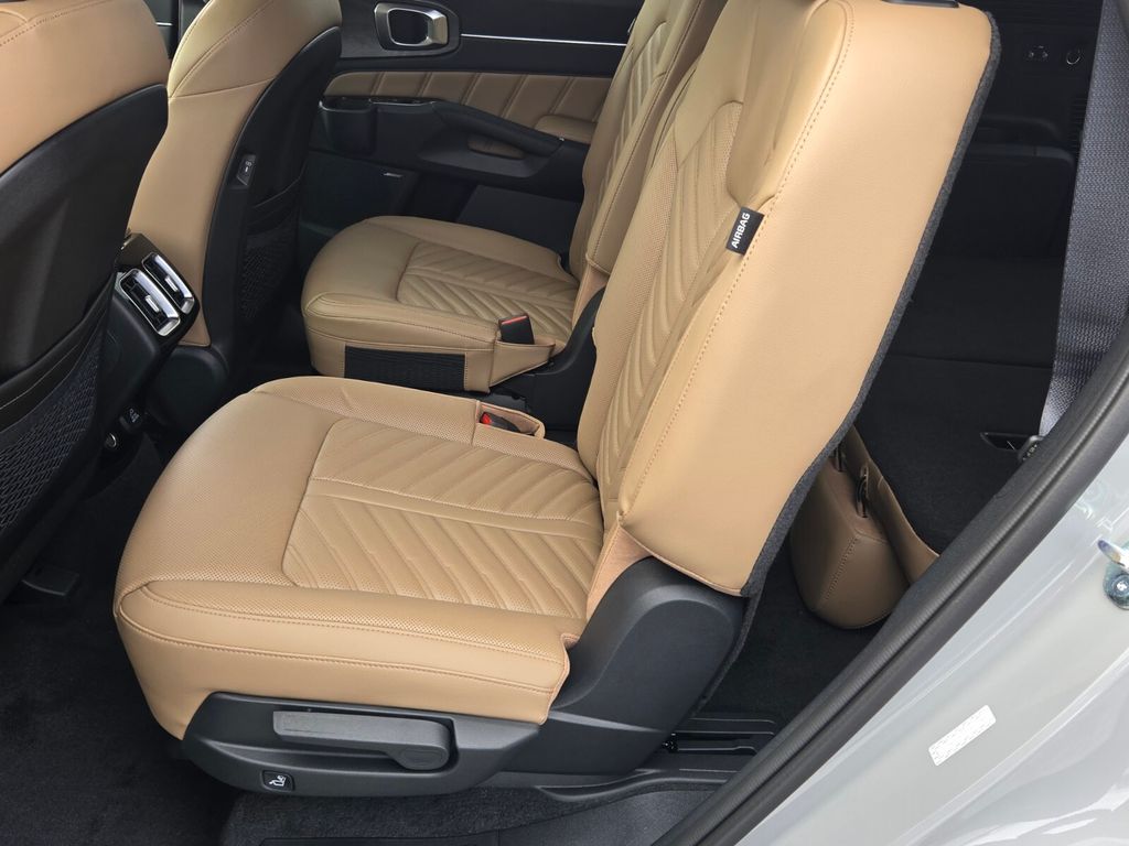 2026 Kia Sorento X-Line SX Prestige - Photo 8