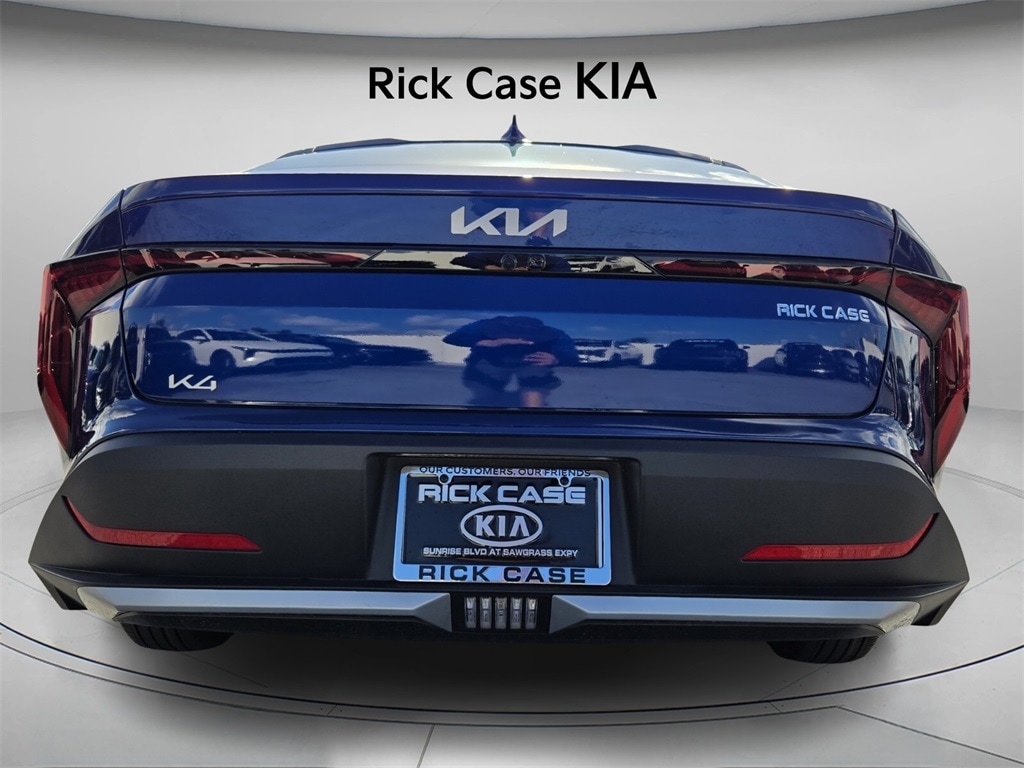 New 2026 Kia K4 LXS Sedan