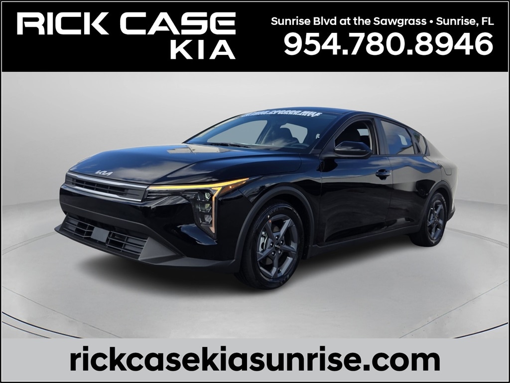 2025 Kia K4 LXS's photo