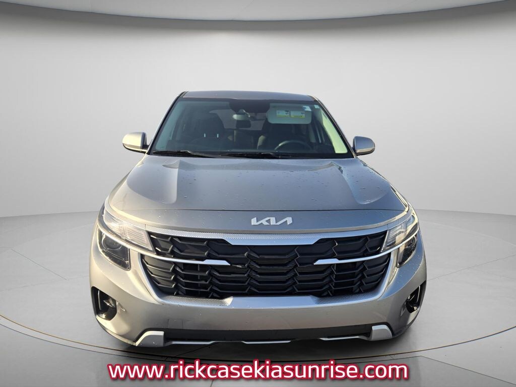 Certified 2024 Kia Seltos LX SUV