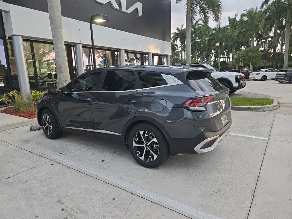 Certified 2025 Kia Sportage EX SUV