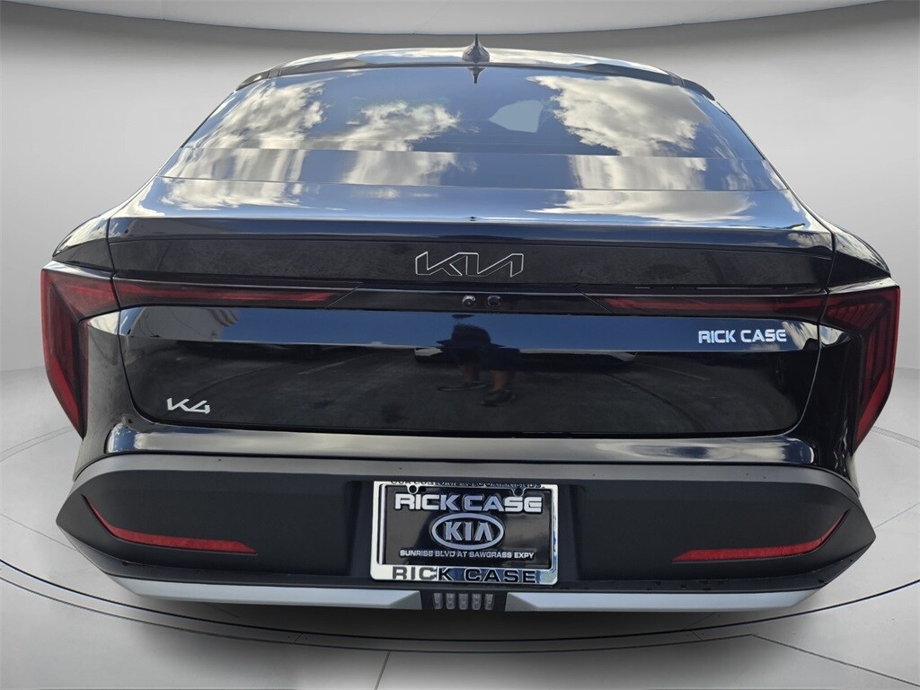 New 2025 Kia K4 EX Sedan