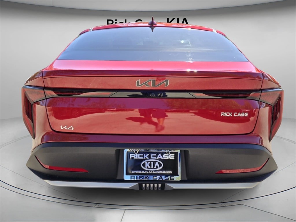 New 2025 Kia K4 LXS Sedan