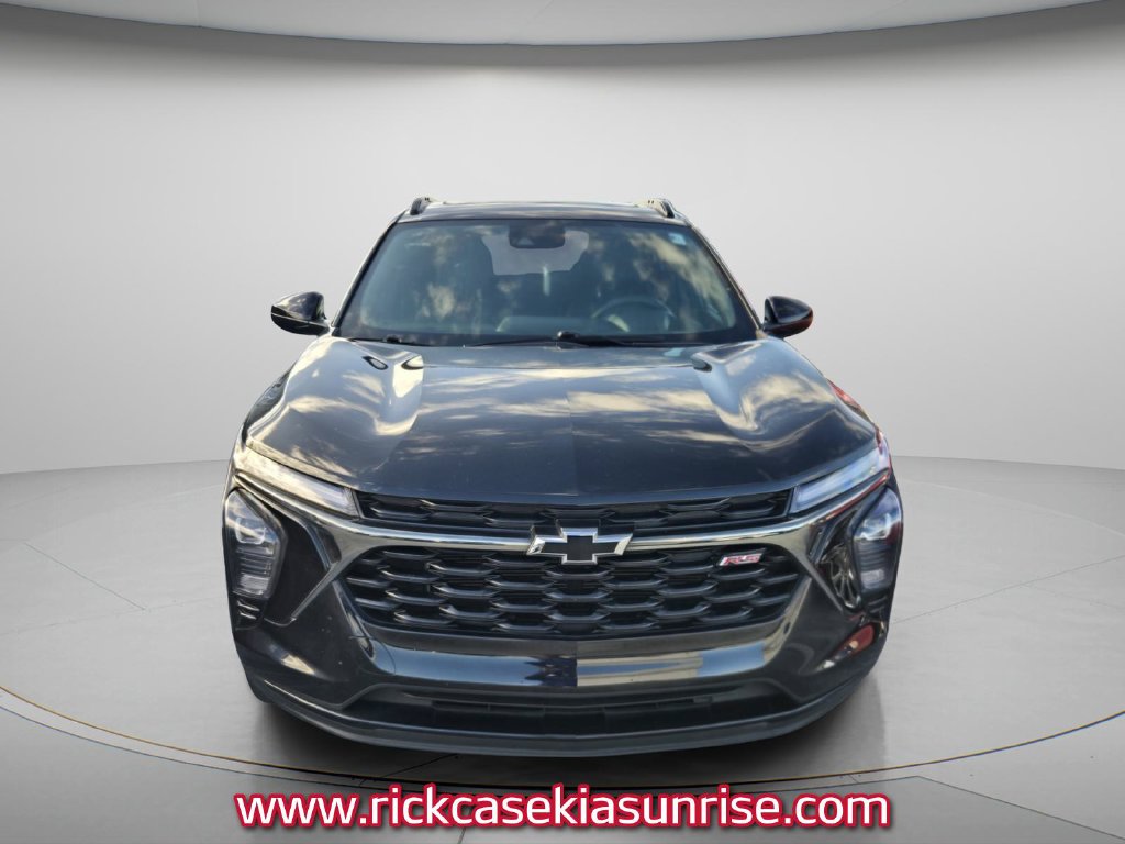Used 2025 Chevrolet Trax 2RS SUV