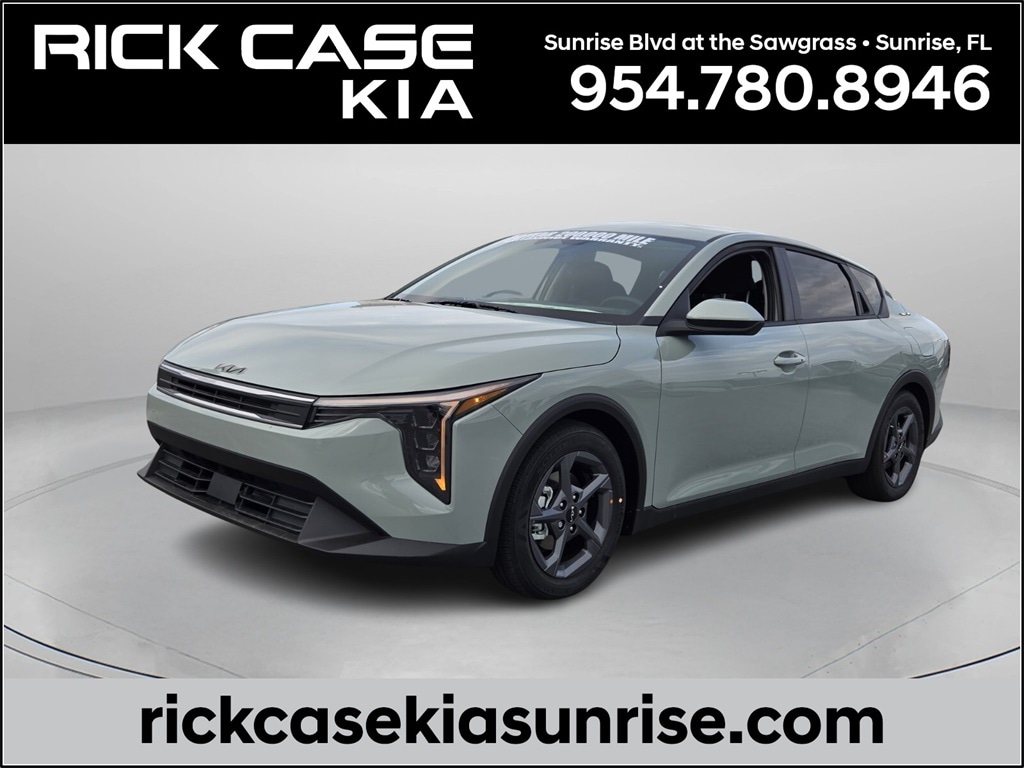 2025 Kia K4 LXS's photo