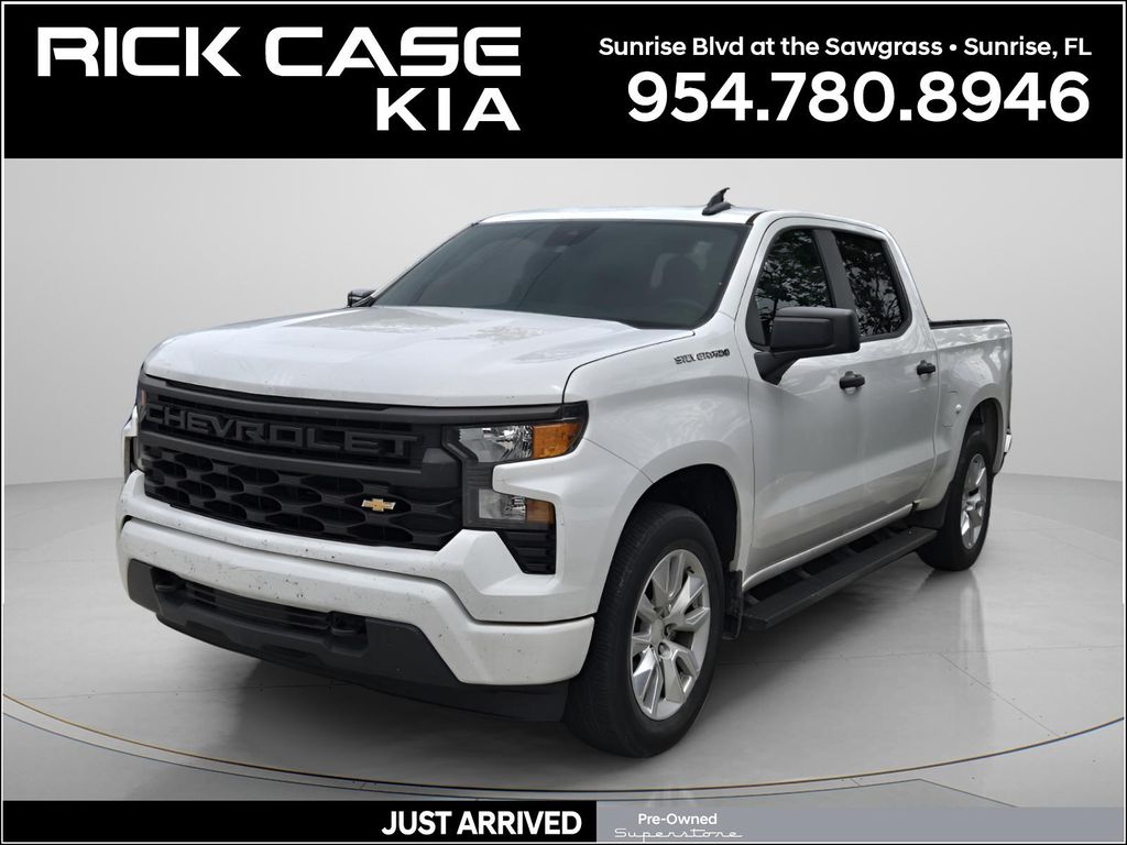 2024 Chevrolet Silverado 1500 Custom Crew Cab Short Box's photo