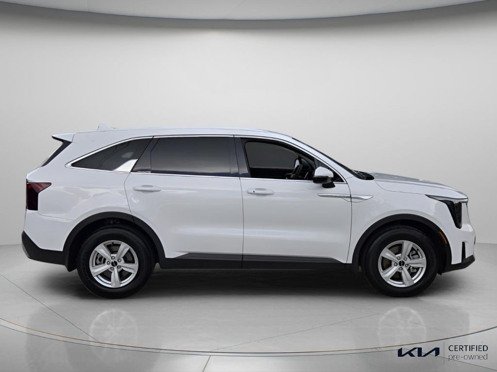 Certified 2026 Kia Sorento LX SUV