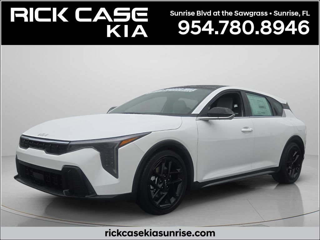 2026 Kia K4 GT-Line Turbo AT Hatchback's photo