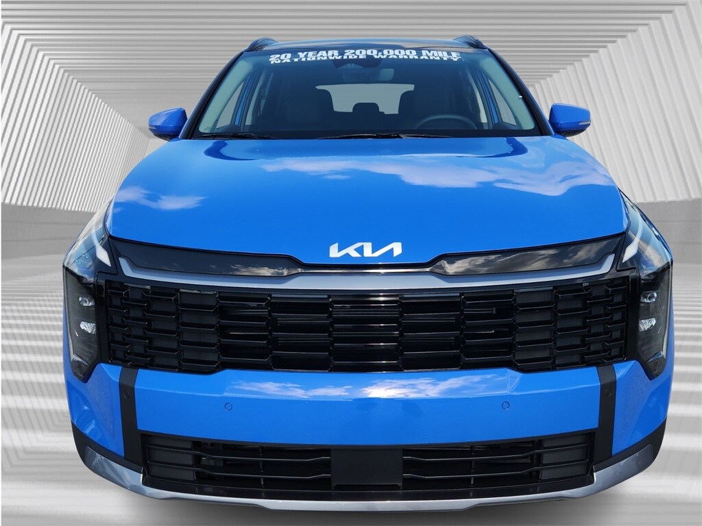 2026 Kia Sportage EX photo 3