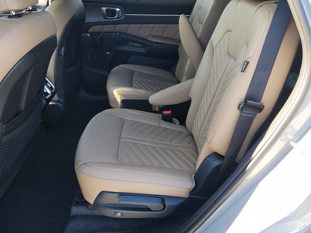 2026 Kia Sorento X-Line SX Prestige - Photo 8