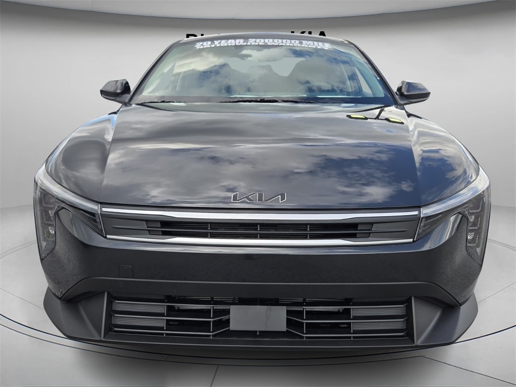 New 2025 Kia K4 LXS Sedan