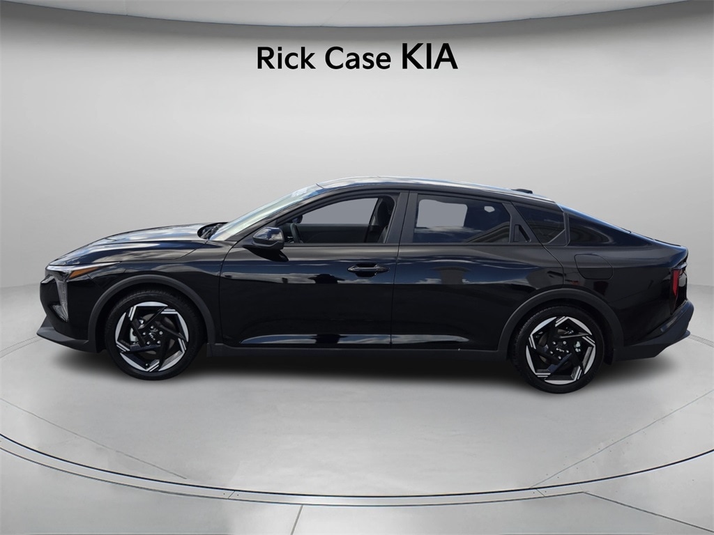 New 2025 Kia K4 EX Sedan