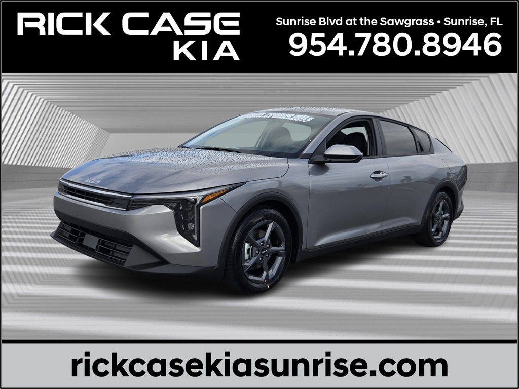 New 2025 Kia K4 LXS Sedan