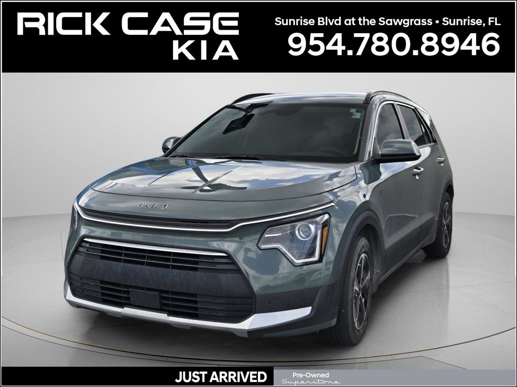 2023 Kia Niro EX HEV's photo