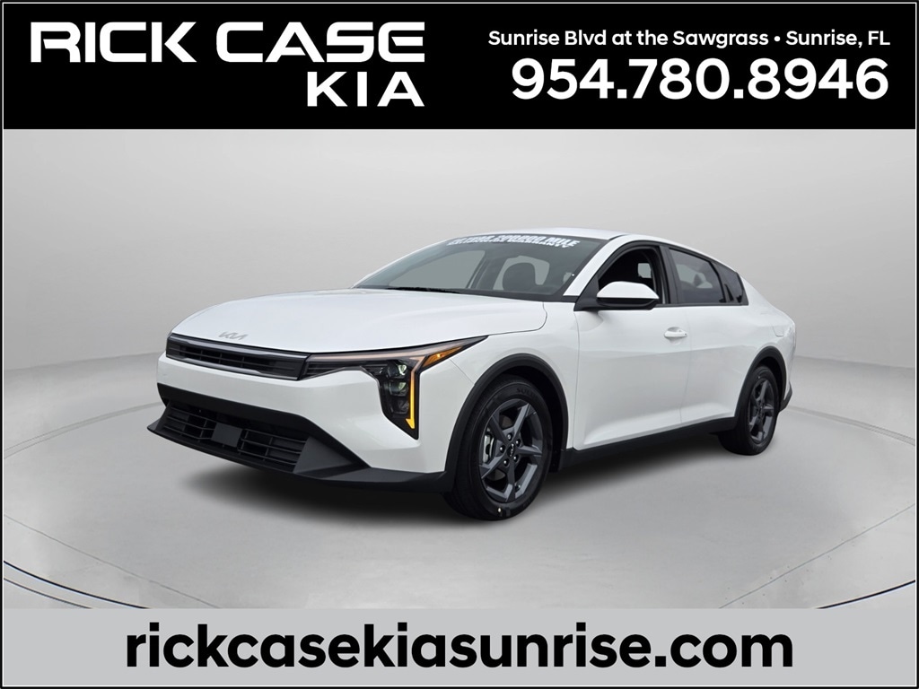 2025 Kia K4 LXS's photo