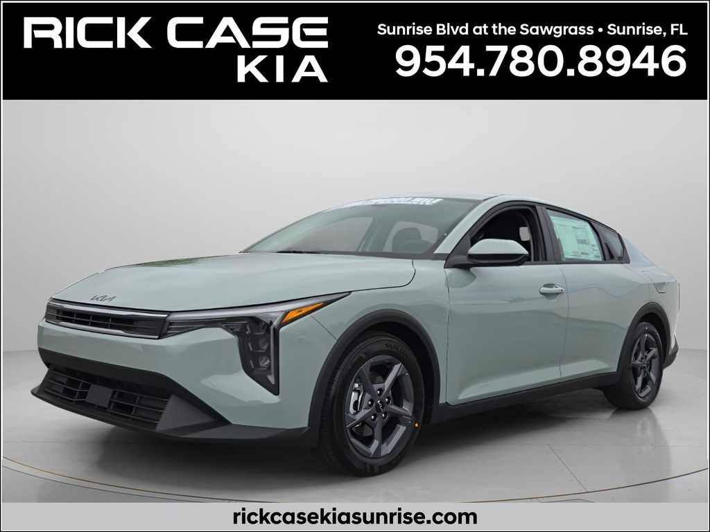 2026 Kia K4
