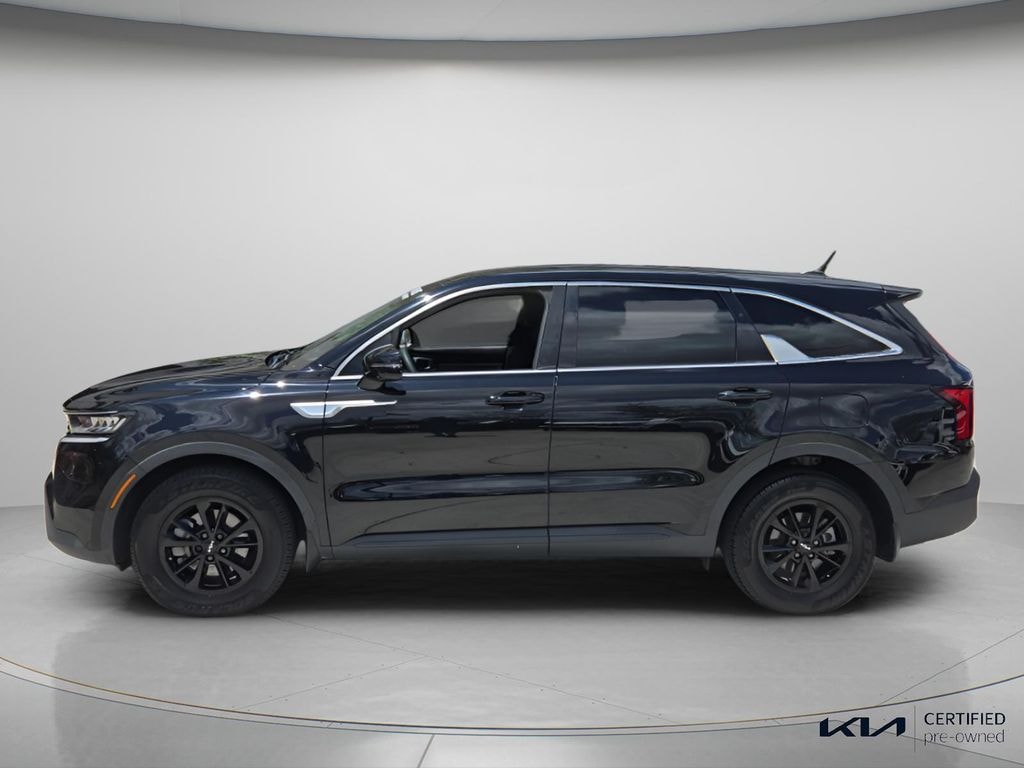 Certified 2022 Kia Sorento LX SUV