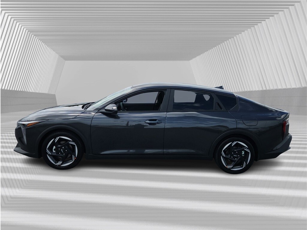 2025 Kia K4 EX photo 2
