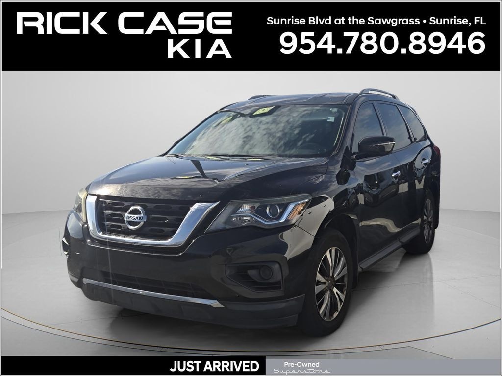 Used 2020 Nissan Pathfinder S SUV