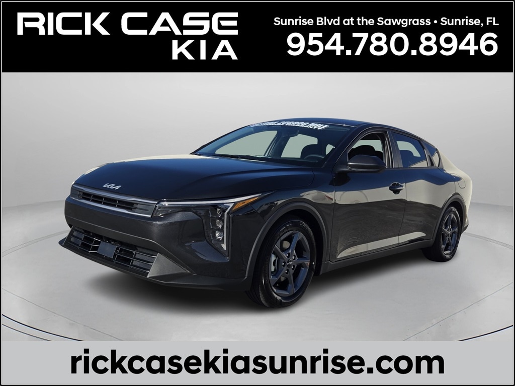 2025 Kia K4 LXS's photo