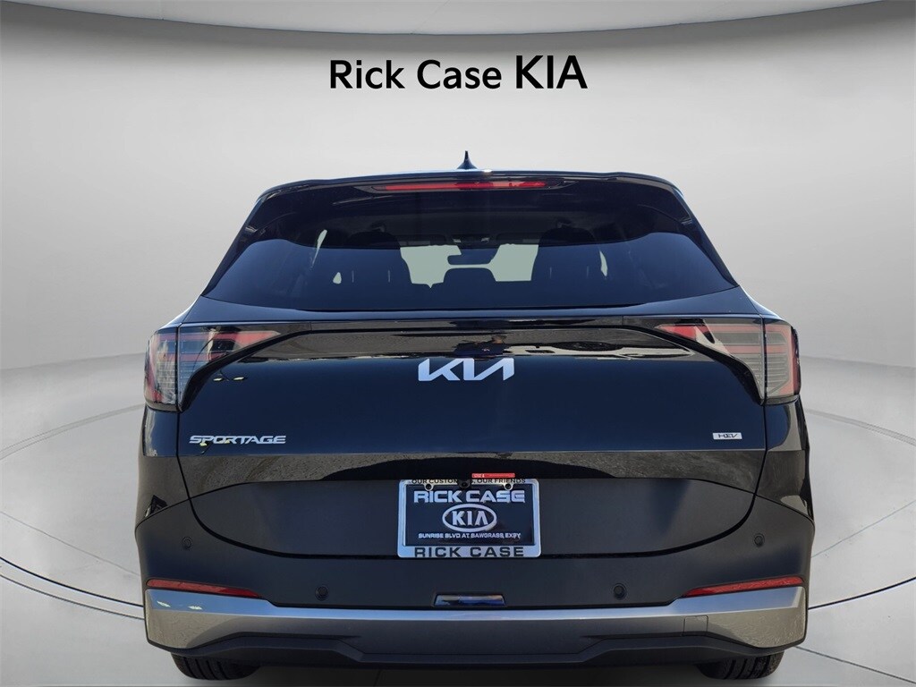 New 2026 Kia Sportage Hybrid LX SUV