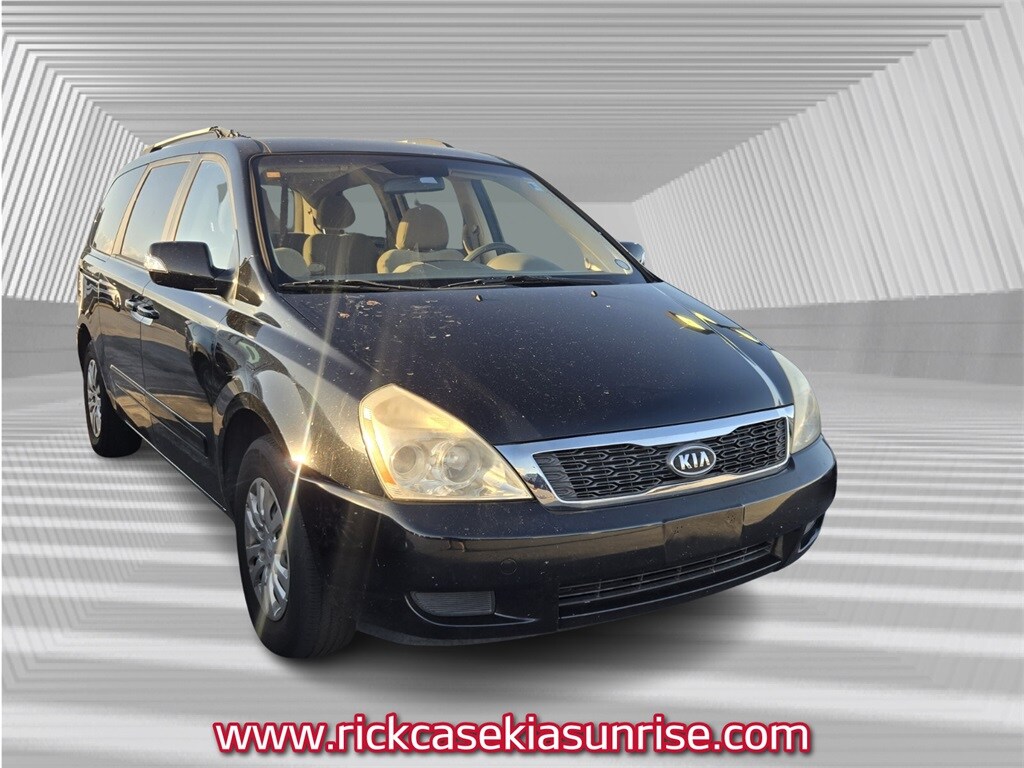 Used 2012 Kia Sedona LX Minivan/Van