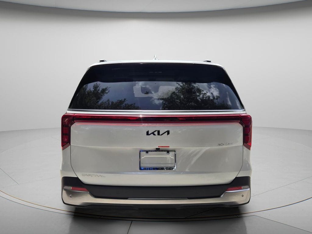 New 2026 Kia Carnival SX Van Passenger Van