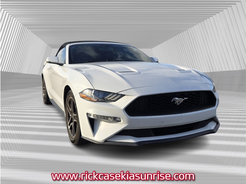 Used 2019 Ford Mustang  Convertible