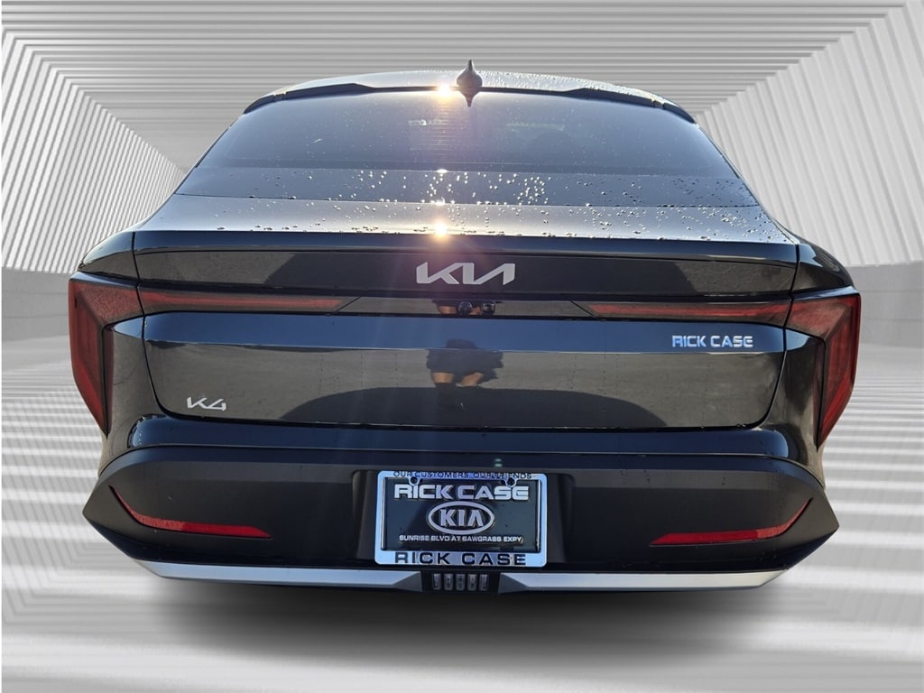 New 2025 Kia K4 LX Sedan
