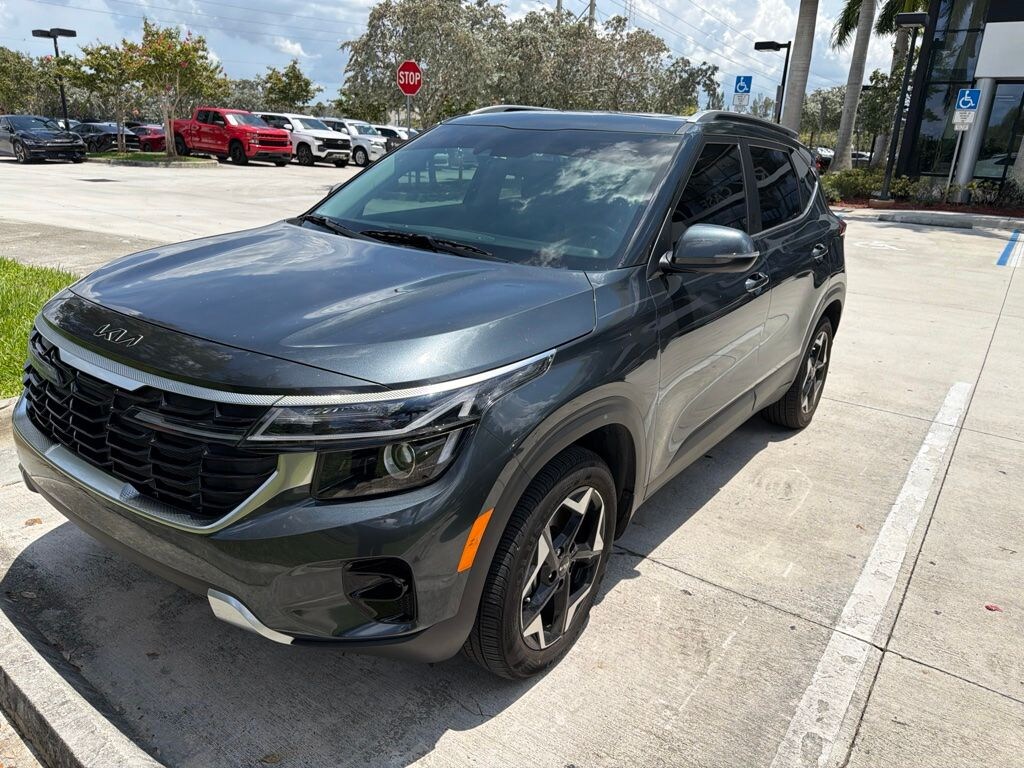 Certified 2024 Kia Seltos EX SUV