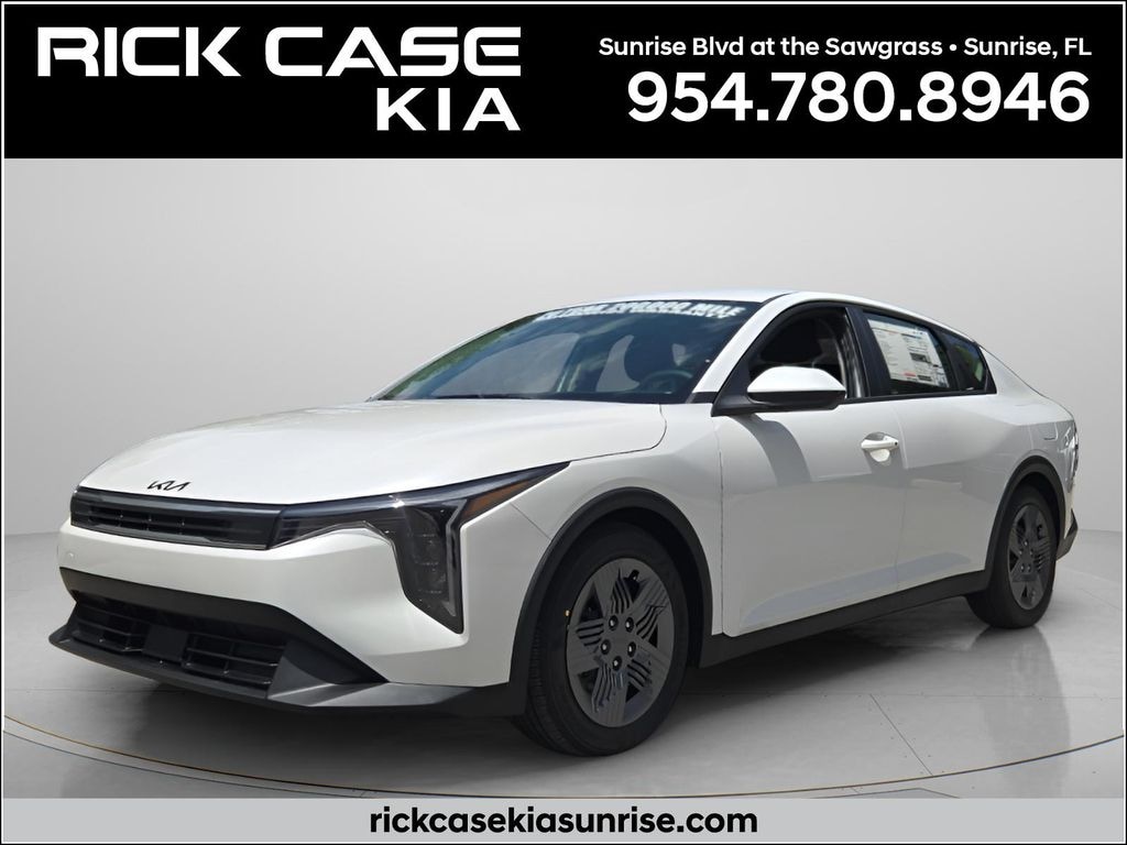 New 2026 Kia K4 LX Sedan