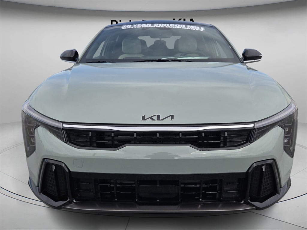 New 2025 Kia K4 GT-Line Sedan