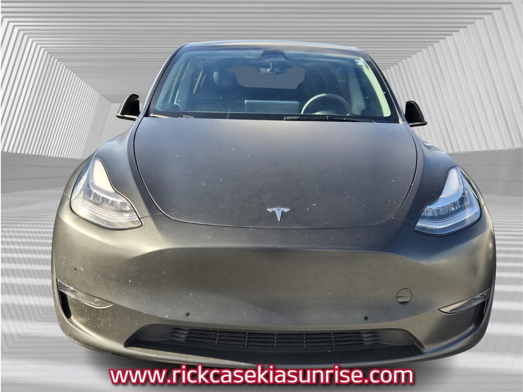 Used 2021 Tesla Model Y Long Range with VIN 5YJYGDEE0MF188469 for sale in Kansas City