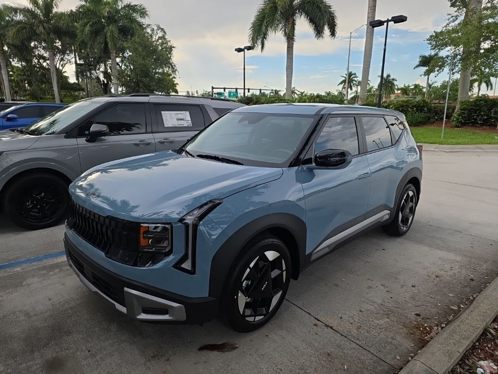 Certified 2027 Kia Seltos S SUV