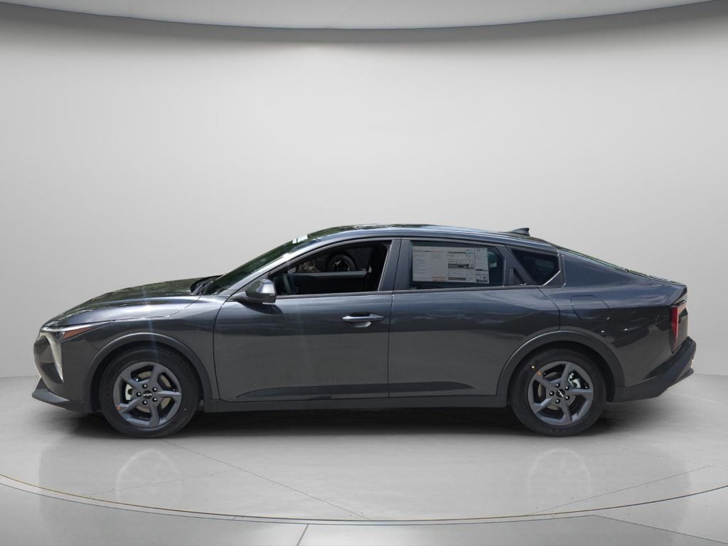 New 2026 Kia K4 LXS Sedan