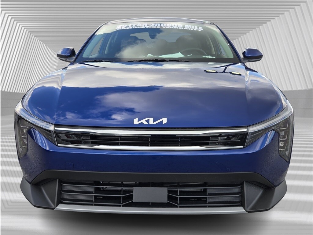 2025 Kia K4 EX photo 3