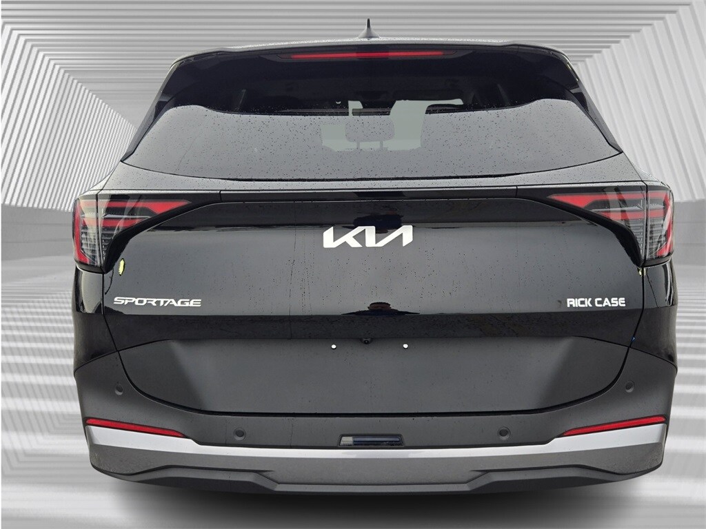 2026 Kia Sportage EX photo 3