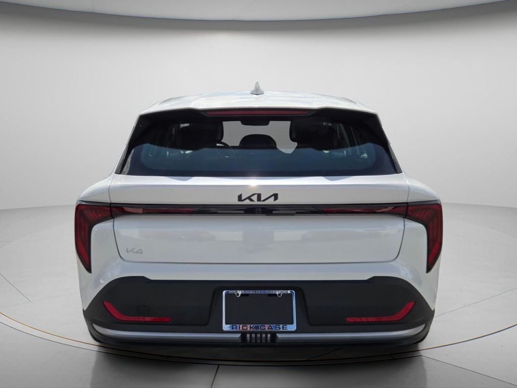 New 2026 Kia K4 Hatchback EX Hatchback